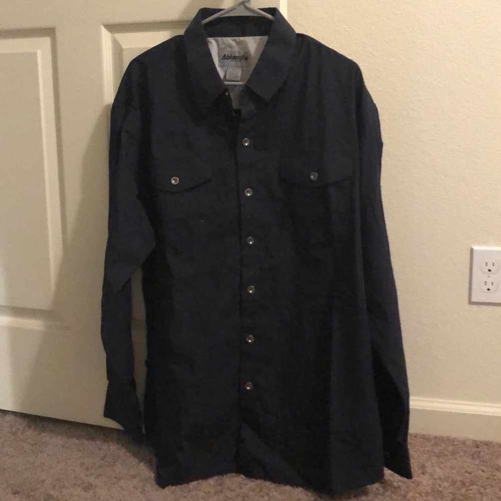 Men’s long sleeve